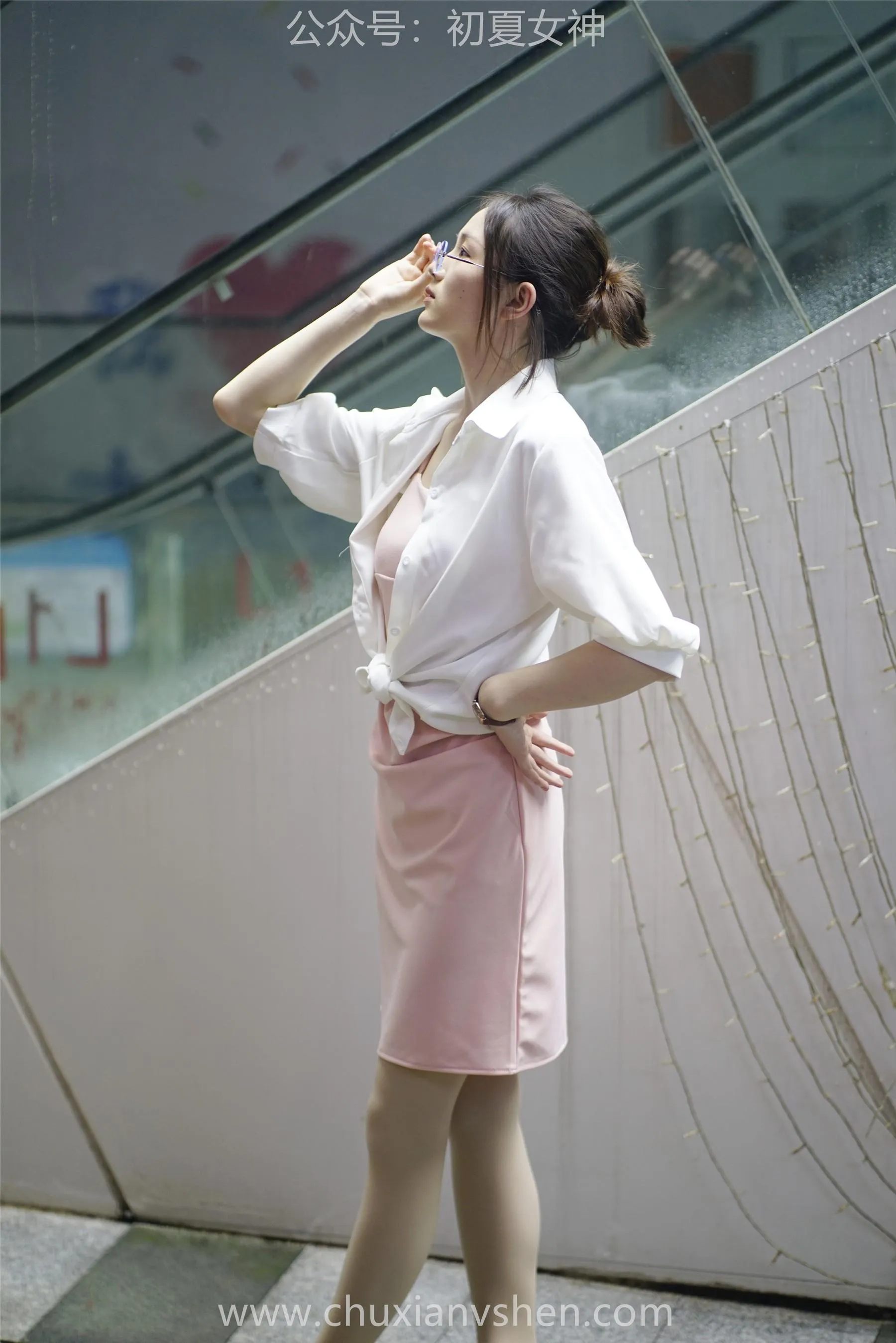 初夏女神 NO.066 大发 周末兼职 [226P]插图4